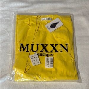 NWT Dress MUXXN Yellow